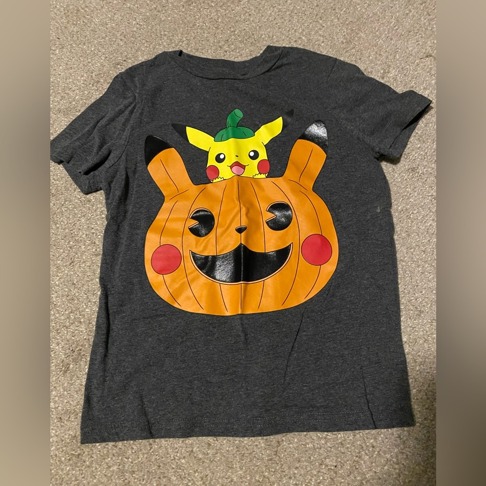 Pikachu Halloween tshirt